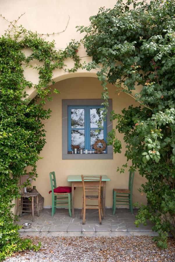 Farmstay Kmetija Stekar คอจส์โค ภายนอก รูปภาพ